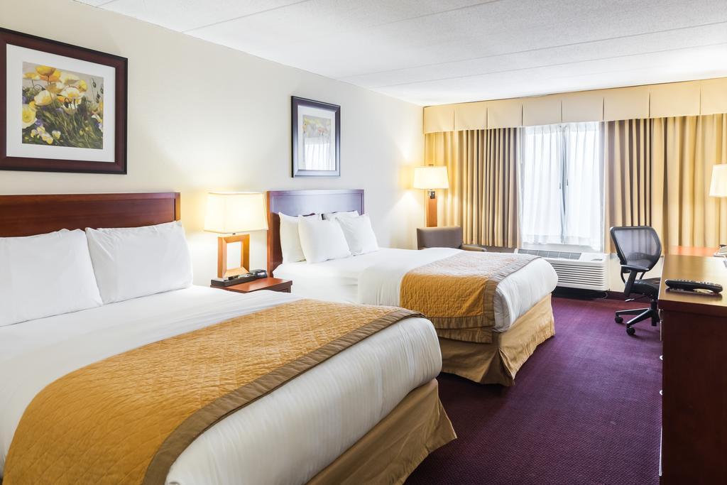 Clarion Hotel Somerset - New Brunswick Εξωτερικό φωτογραφία