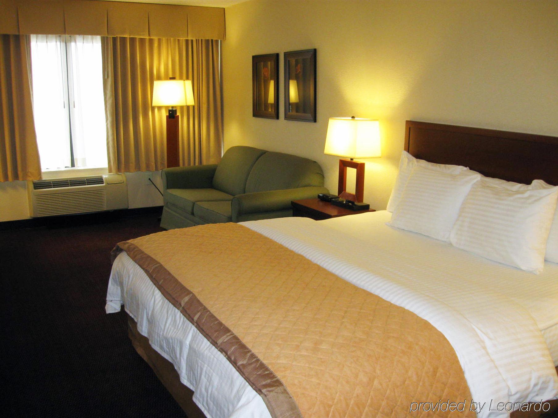 Clarion Hotel Somerset - New Brunswick Δωμάτιο φωτογραφία
